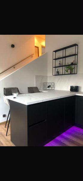 Maisonette-Wohnug mit Kamin&Loggia in Re-Hochlar